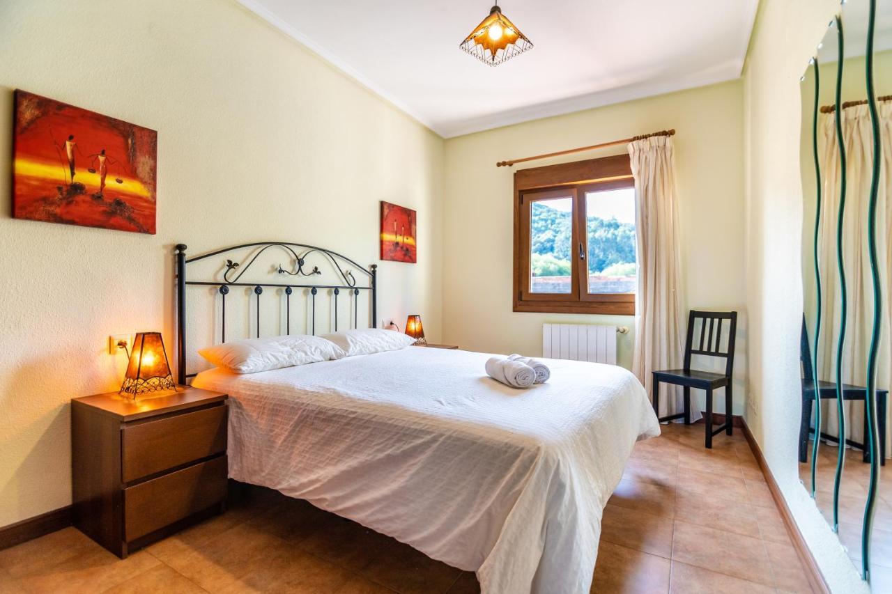Apartamentos Privados Con Jardin Y Barbacoa Compartida En ลาเรโด ภายนอก รูปภาพ